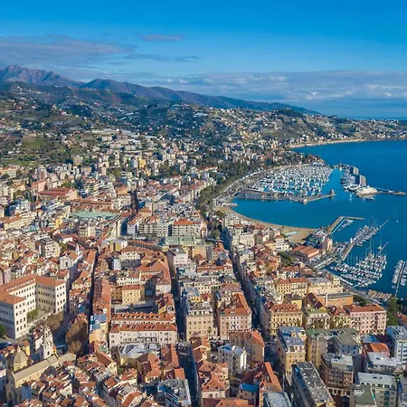 Apartment Rhapsody By The Sea - Happy Sanremo