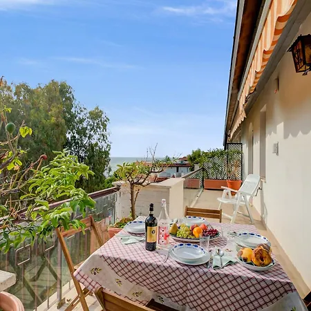 Rhapsody By The Sea - Happy Apartment Sanremo